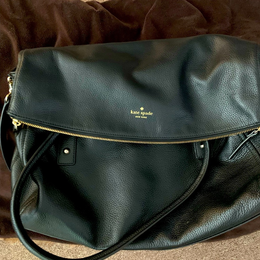 Large Kate Spade tote- with shoulder strap